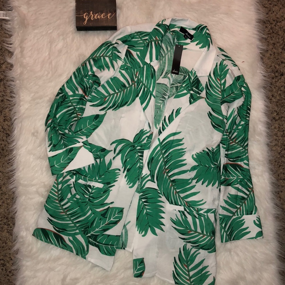 NWT akaiv Blazer